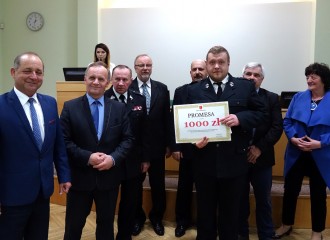 Obrazek: Dajemy 100 tysięcy złotych dla strażaków ochotników!