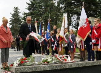 Obrazek: Uczczili rocznicę zakończenia wojny