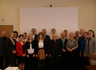 Obrazek: Organizacje pozarządowe nagrodzone w Konkursie Starosty Nowosądeckiego w zakresie  wspierania i promocji organizacji pozarządowych oraz wolontariatu za rok 2012