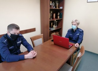 Obrazek: ZSP w Nawojowej: co policjanci robili dzisiaj w szkole?