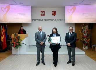 Obrazek: Organizacje pozarządowe nagrodzone w Konkursie Starosty Nowosądeckiego w zakresie wspierania i promocji organizacji pozarządowych oraz wolontariatu za rok 2023