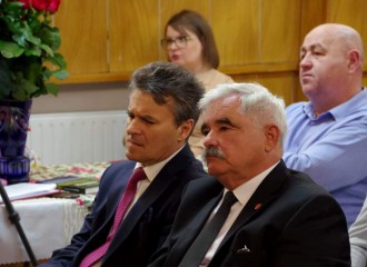 Obrazek: Złote Jabłka Sądeckie dla autorów książki